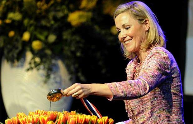 Bettina Wulff baptized her own tulip at opening Keukenhof 2011.